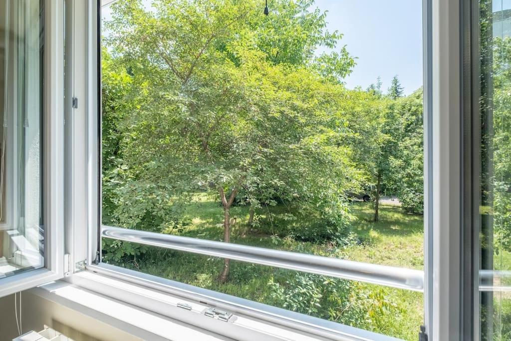 Top Location, Brand New 3 Bdrm Apt & Free Parking 索菲亞 外观 照片